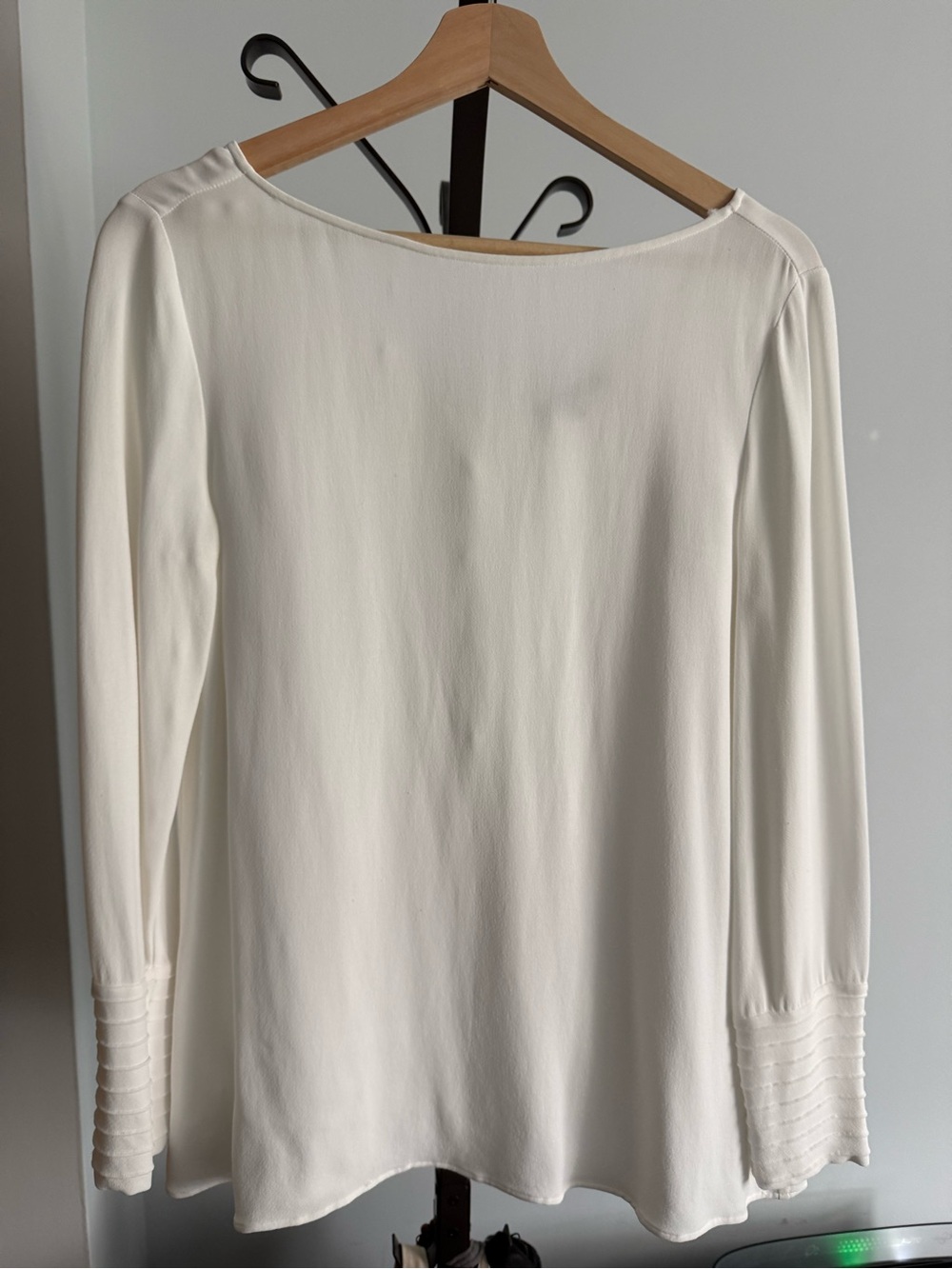 Massimo Dutti Women's Cream Long-Sleeve Blouse - Elegant Boatneck S